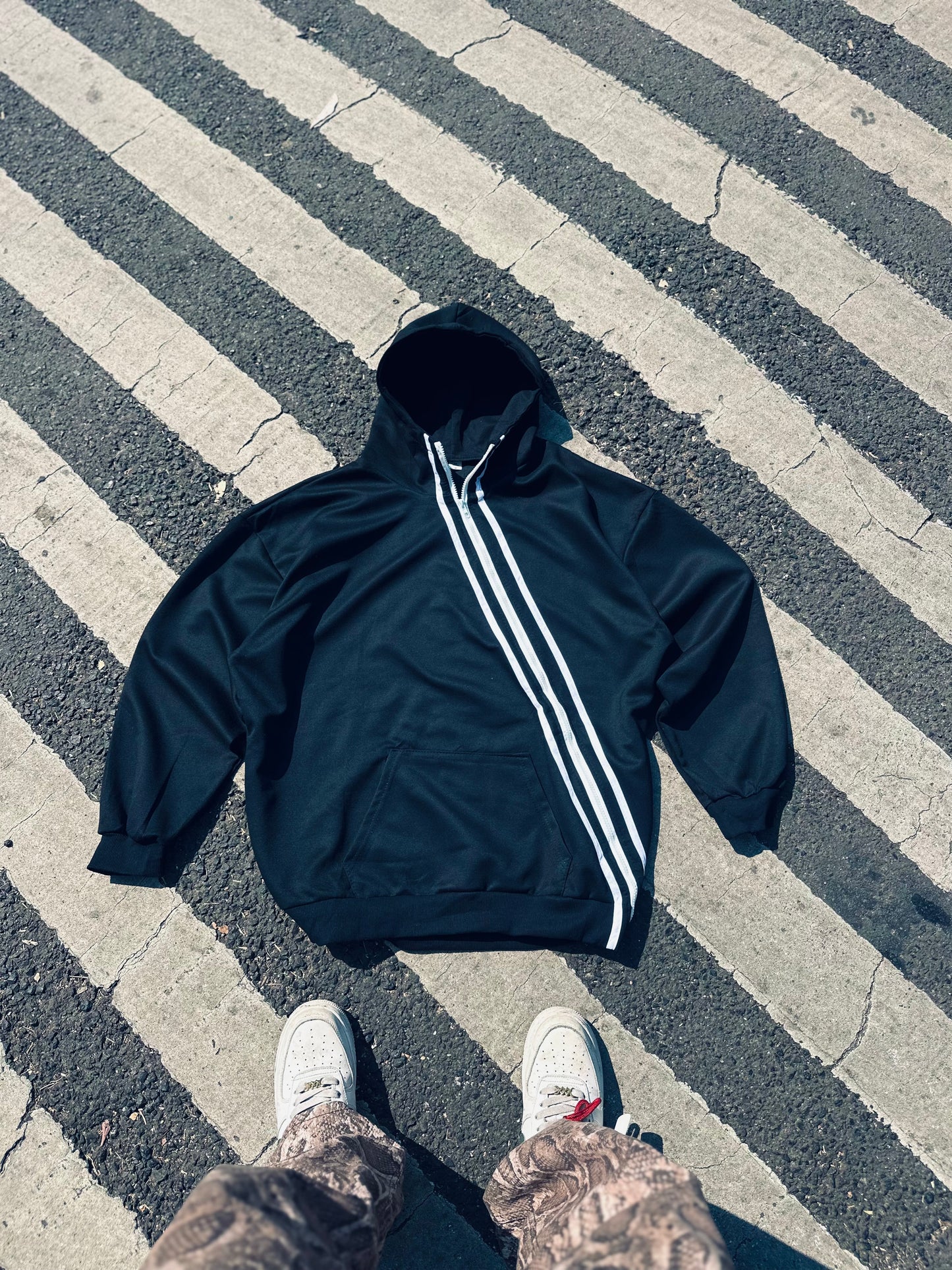 Black Athletic Hoodie with White Stripes – Stylish & Comfortable